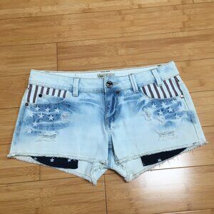 NWOT YMI Light Wash Distressed Denim Shorts
